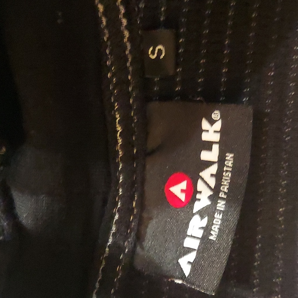 Airwalk Hoodie Men's Size Small - Picture 2 of 3